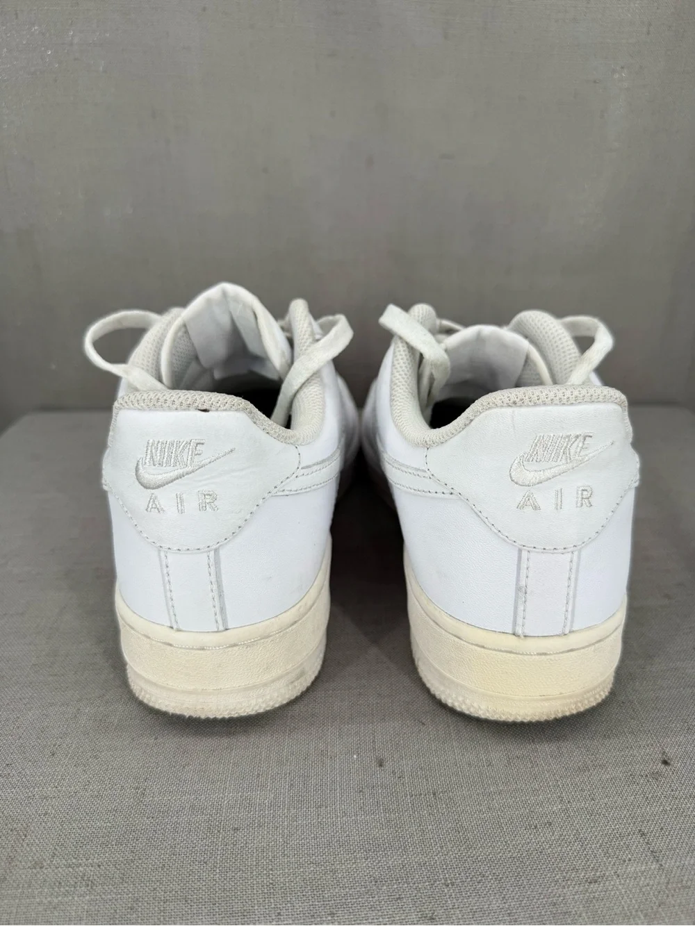 Nike Air Force 1 Shoes Mens Size 8 Triple White Sneakers Low Athletic AF1 '07